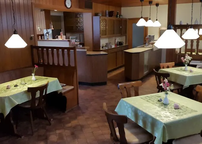 Casa de hóspedes Zur Dorfschaenke